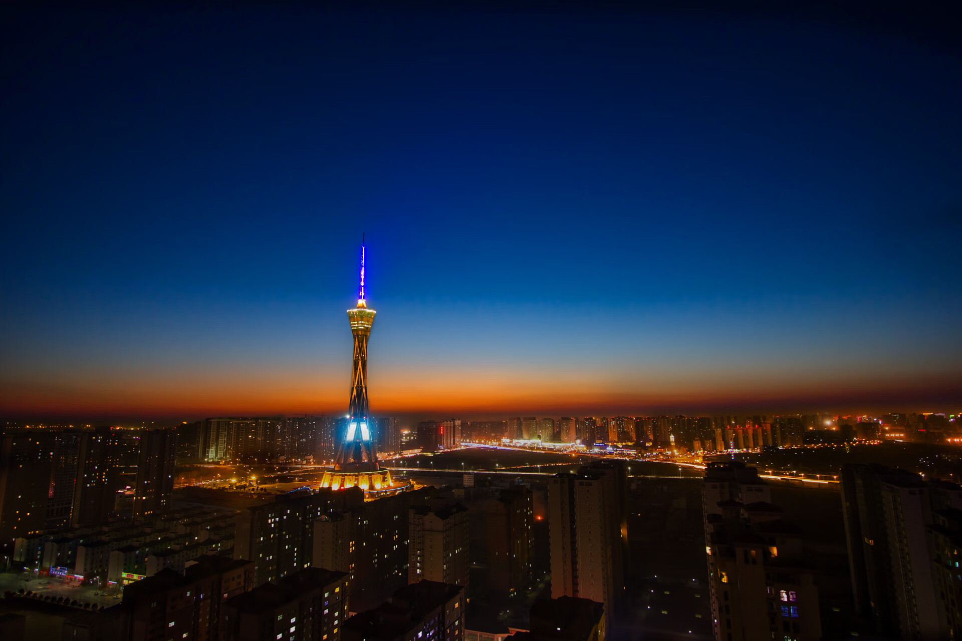 星空体育网站入口-对手战术研究报告出炉为即将到来的对决做好充分准备,对手与对手之间的较量