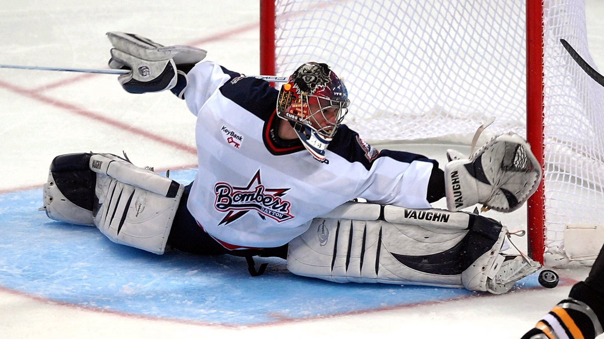 星空入口官网-_冰上自行车比赛：速度与技巧的完美融合_，冰上自行车带来的乐趣